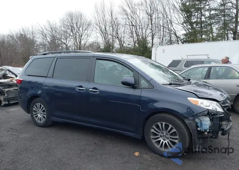 2018 Toyota Sienna Xle 8 Passenger из США, поврежденный, VIN 5TDYZ3DC7JS905476